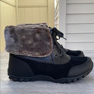 Easy Spirit Explore 24 Womens Winter Boots Size 9.5 W